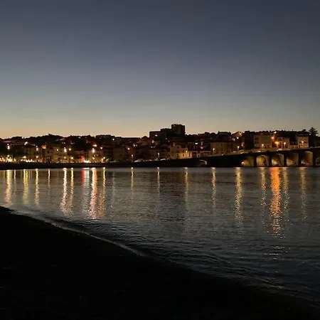Superbe Appt Vue Climatise Lägenhet